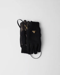 Wool and nappa leather gloves