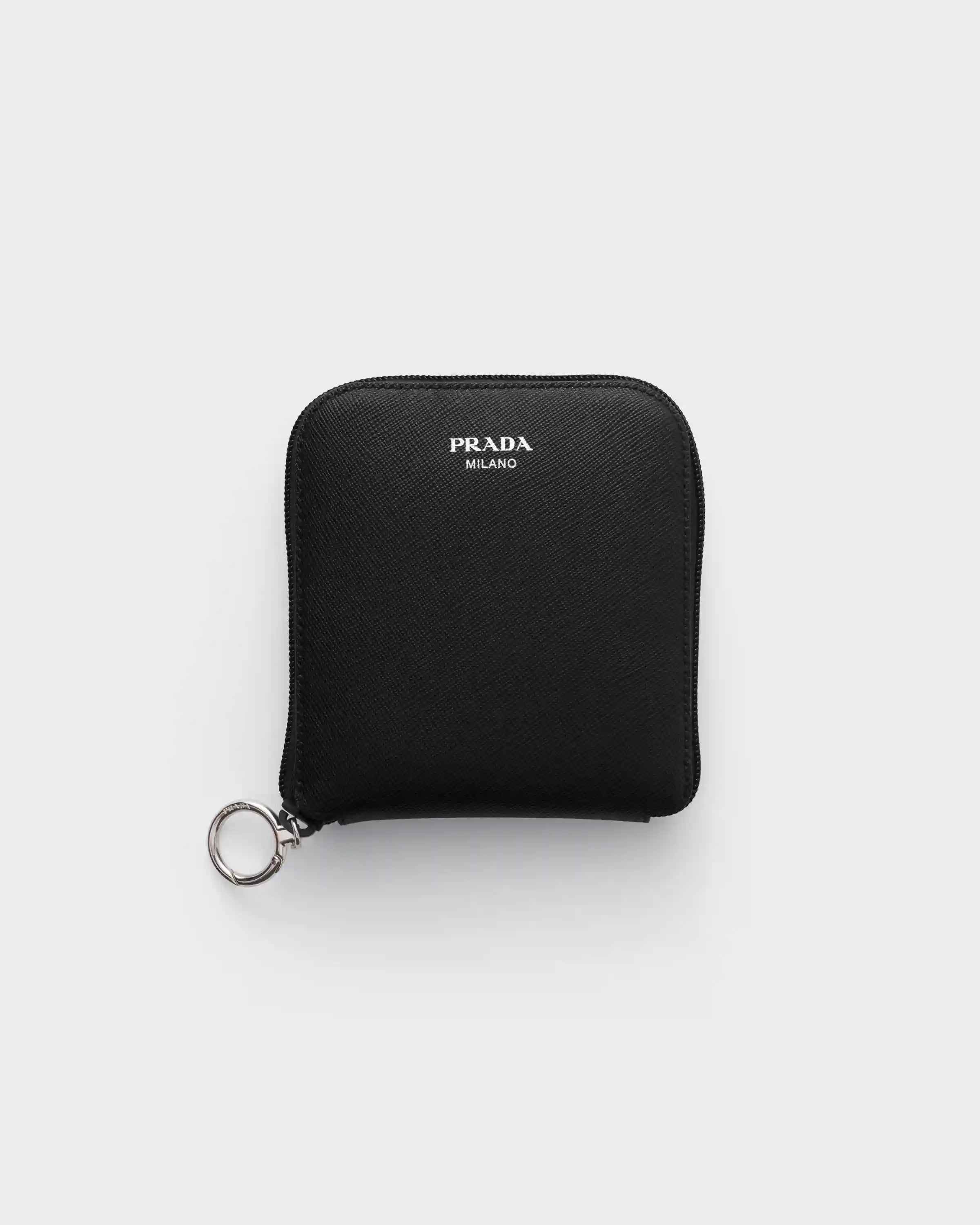 Saffiano leather pendant with Re-Nylon tote bag