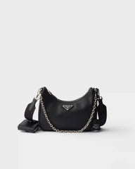 Prada Re-Edition 2005 Saffiano leather bag