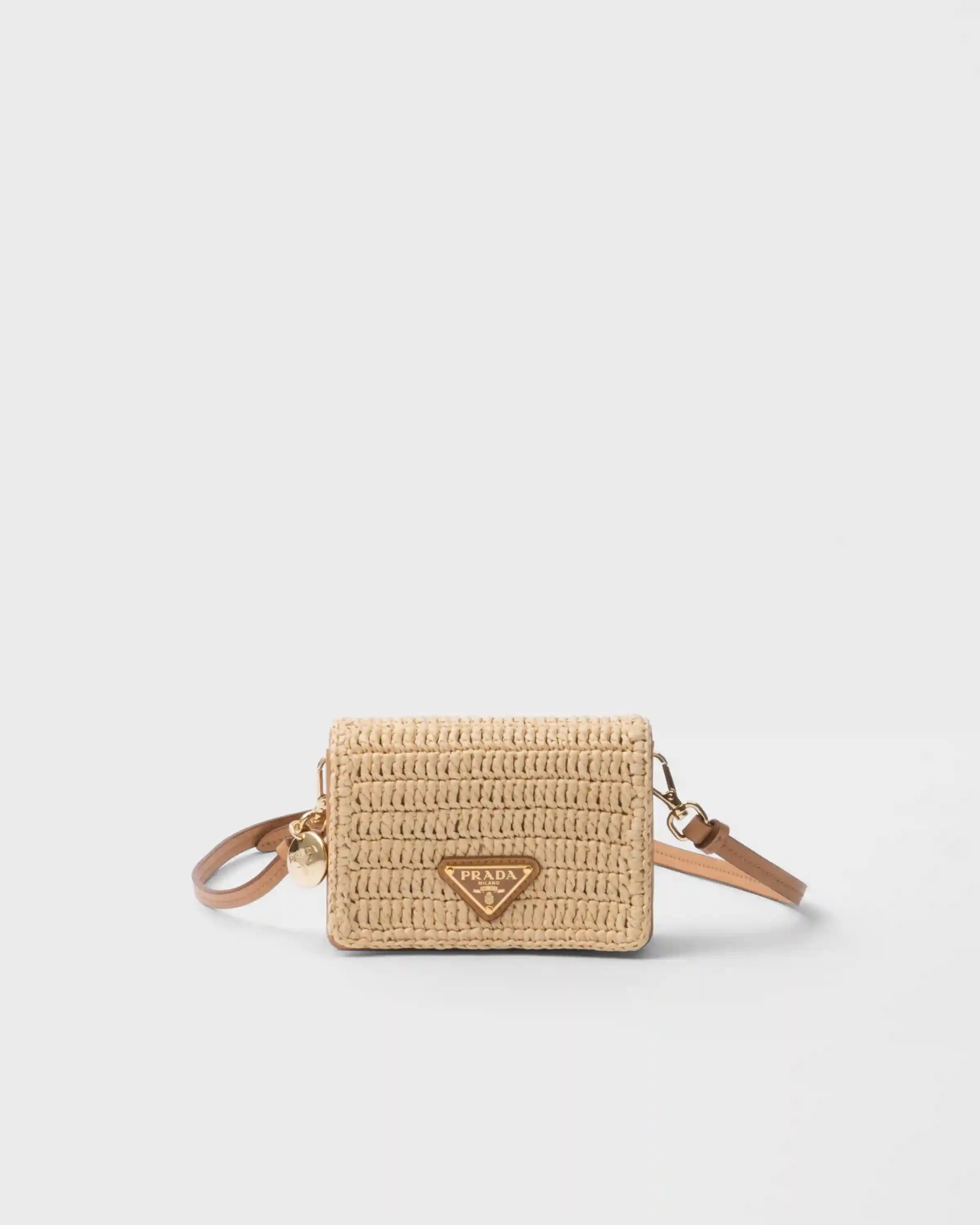 Crochet card holder with shoulder strap