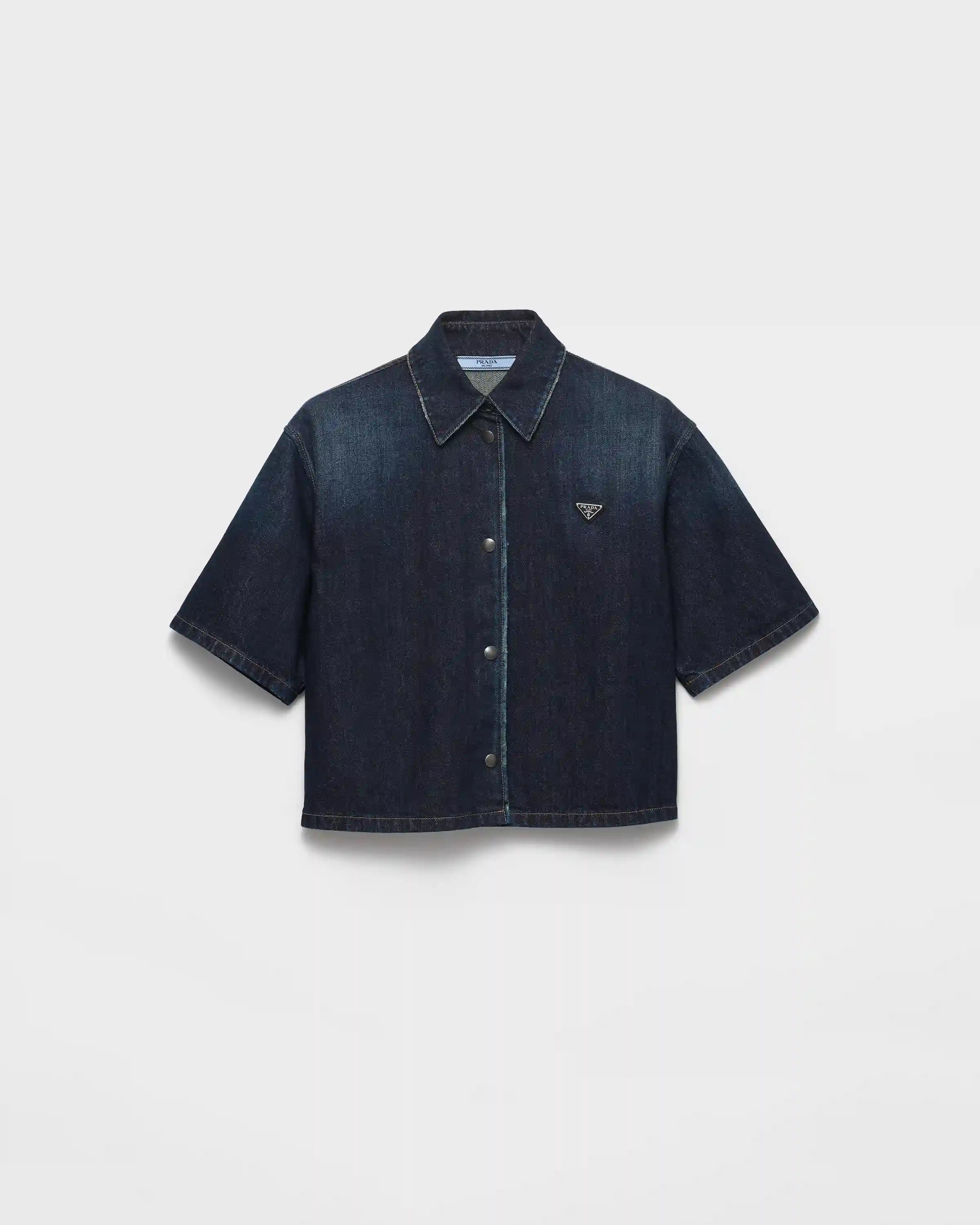 Short-sleeved denim shirt