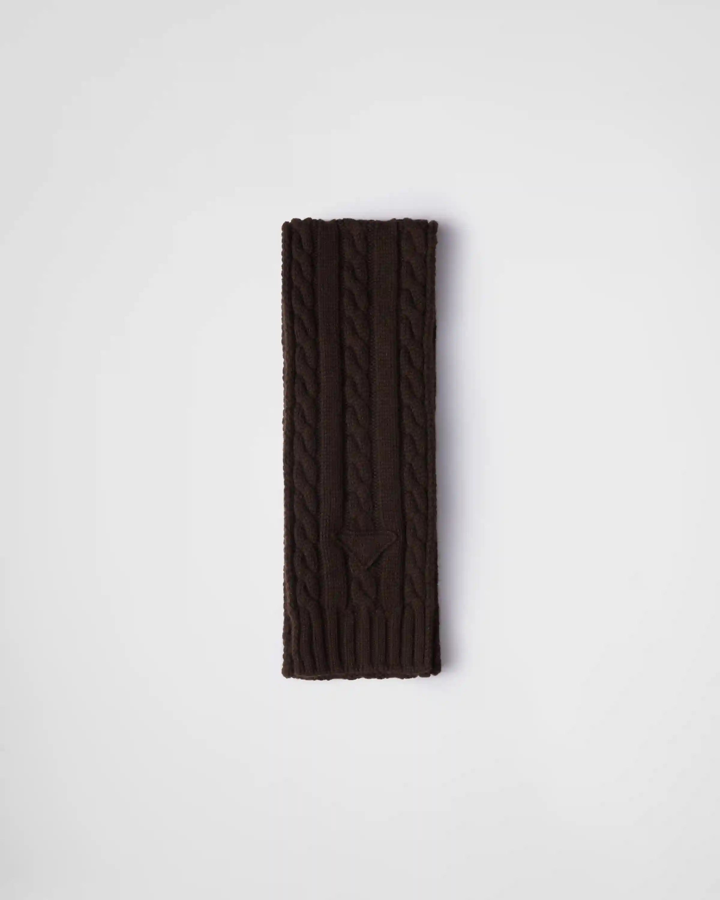 Cashmere scarf