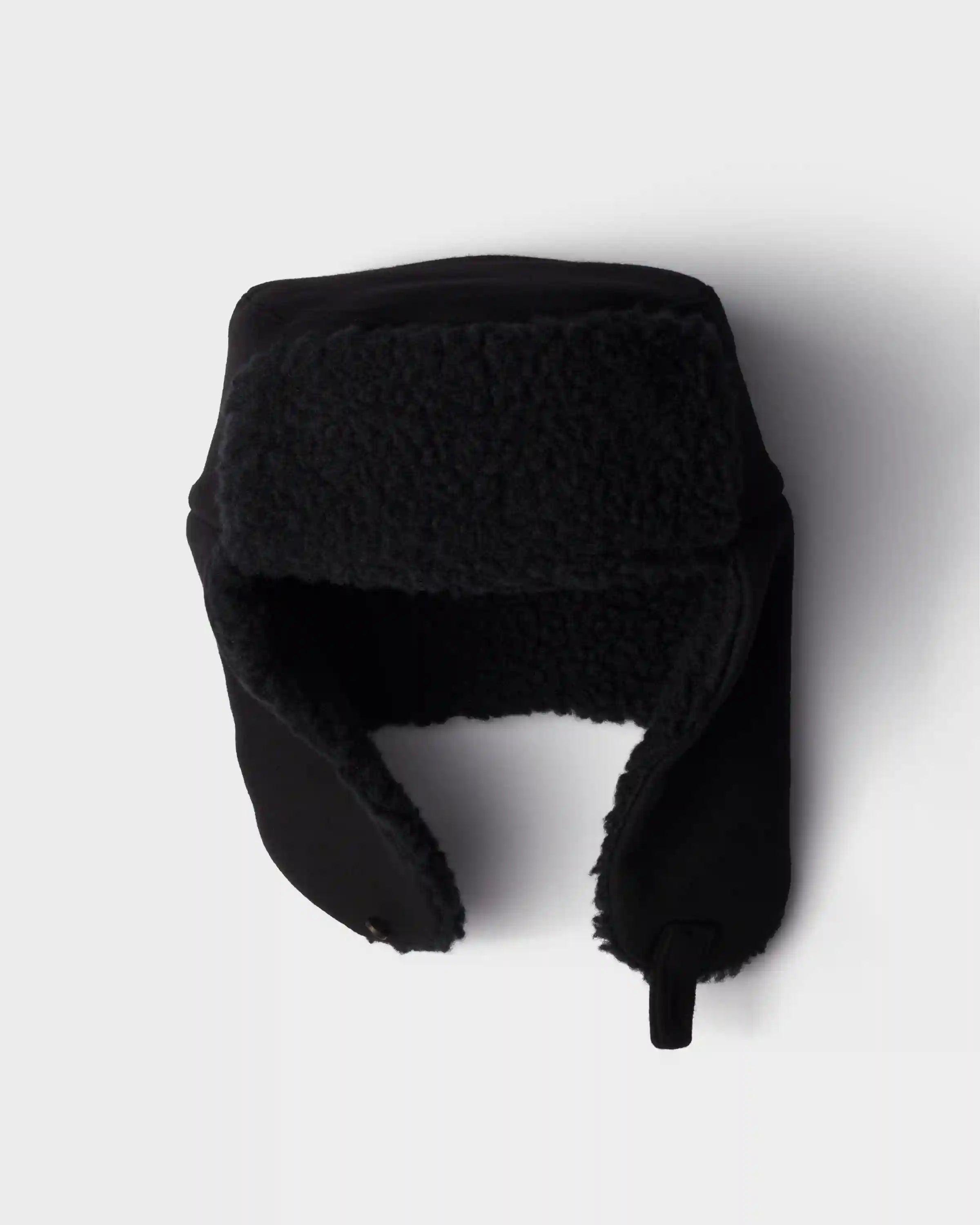 Cloth trapper hat