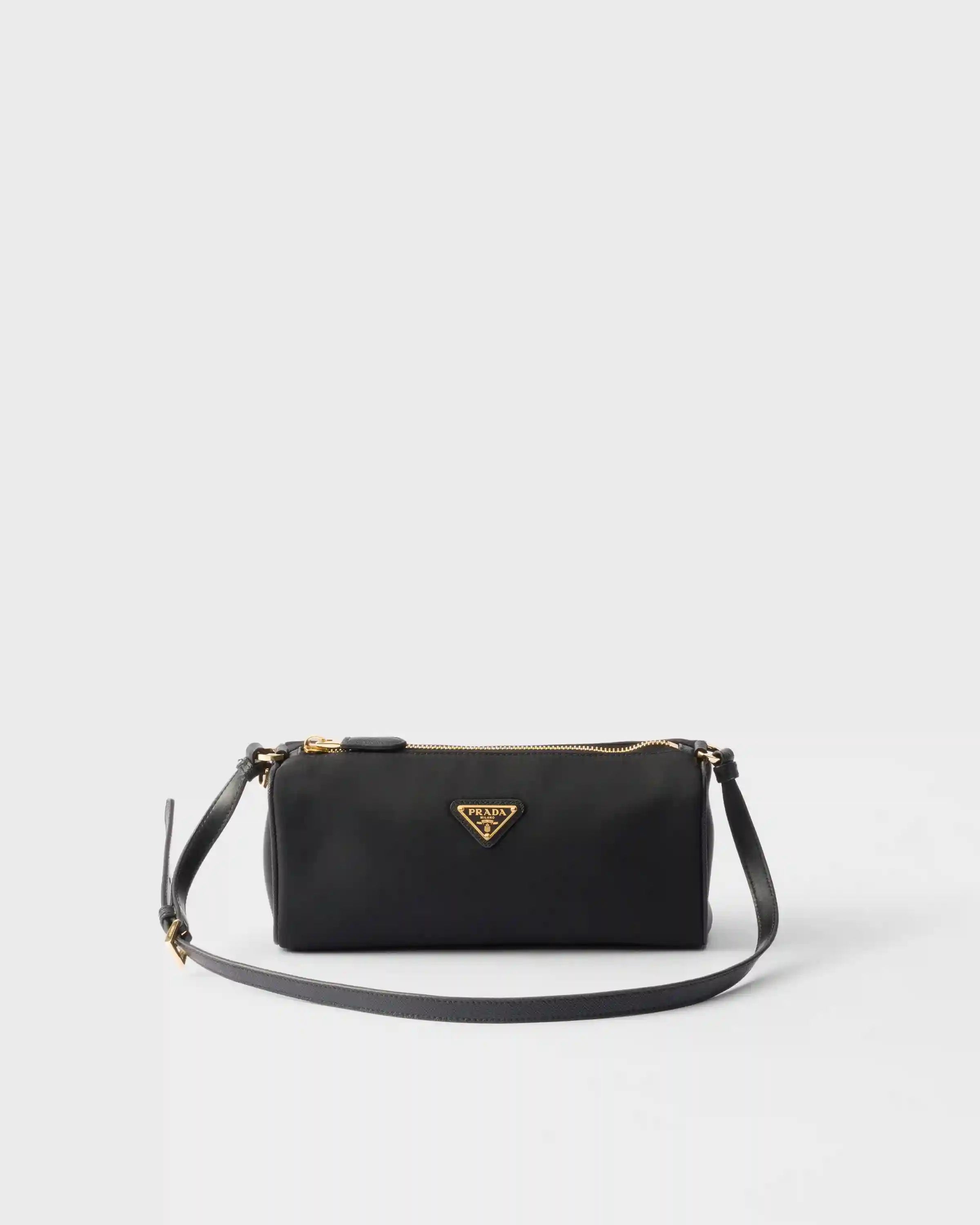 Re-Nylon pouch