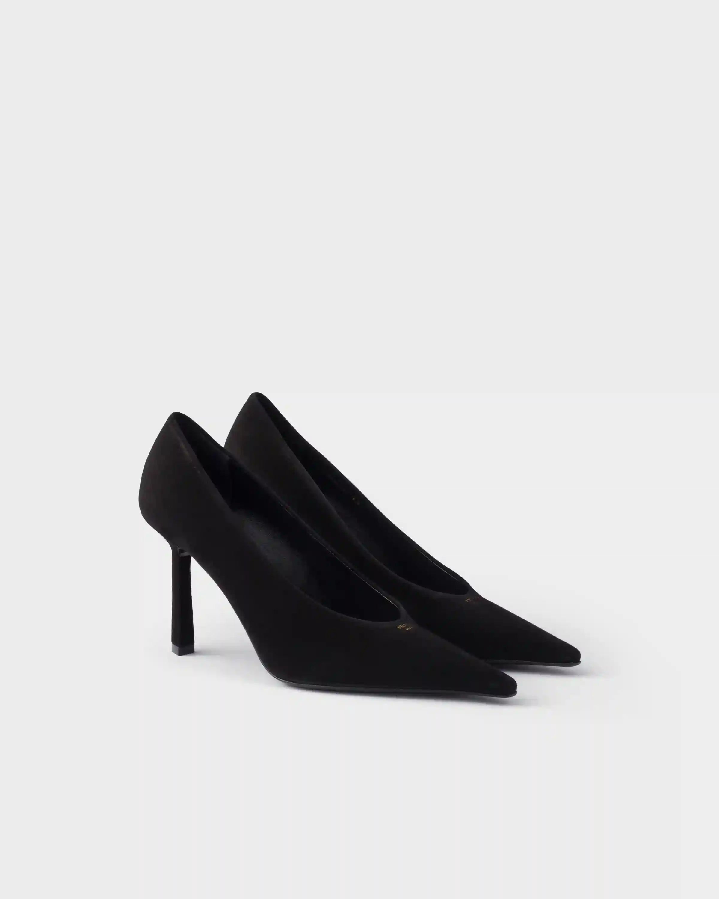 Suede pointy toe pumps