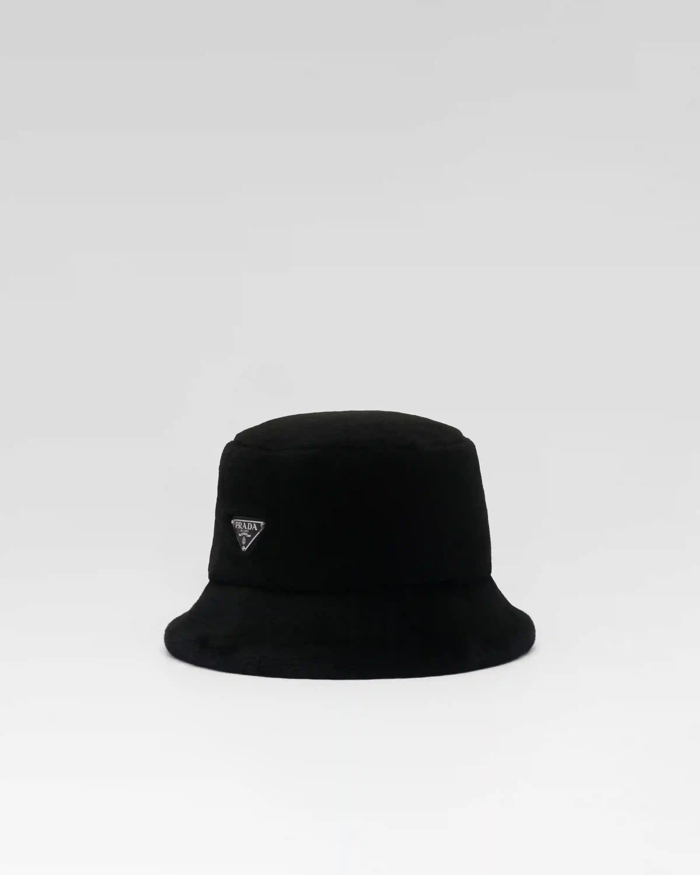 Shearling bucket hat