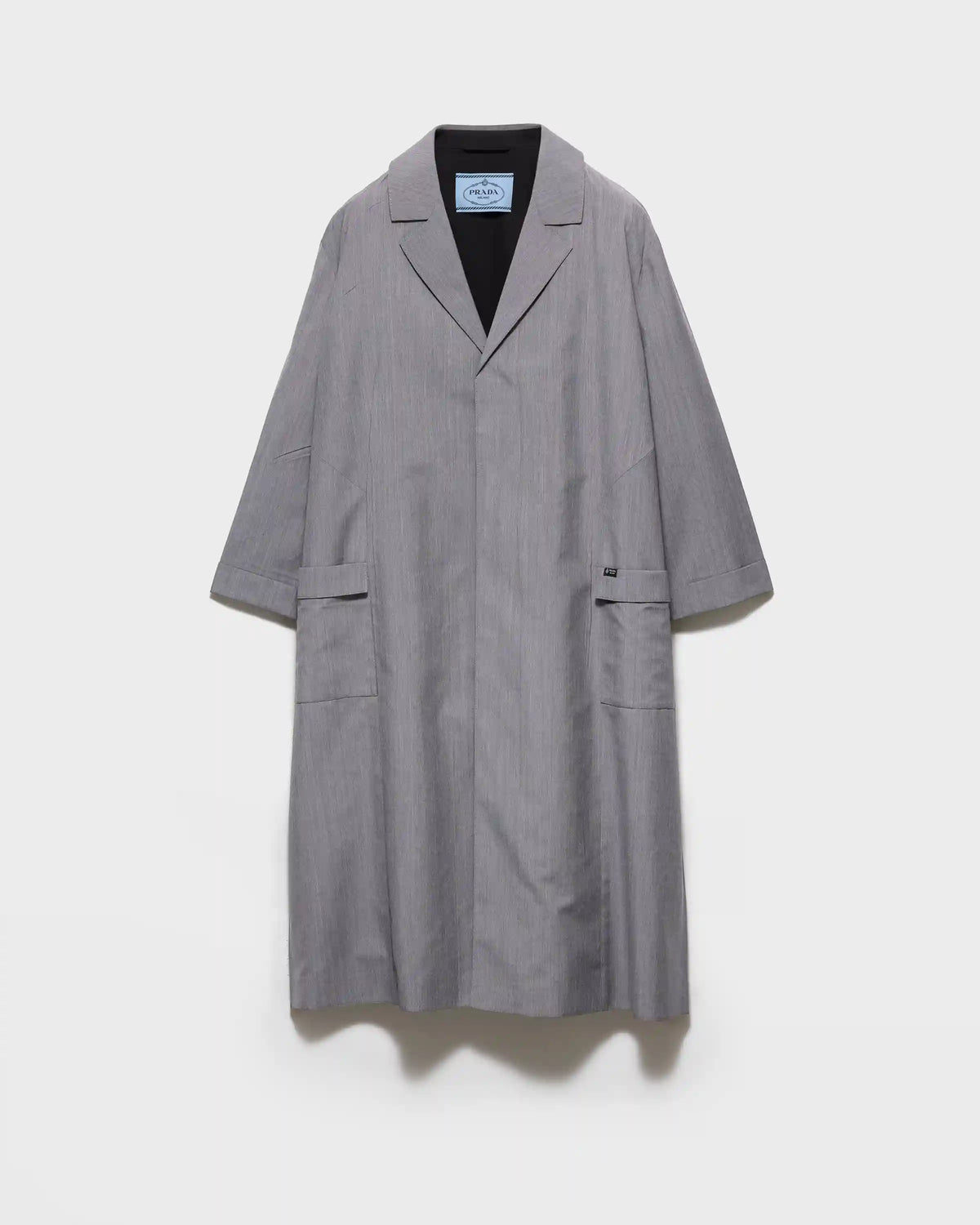 Single-breasted light mohair coat