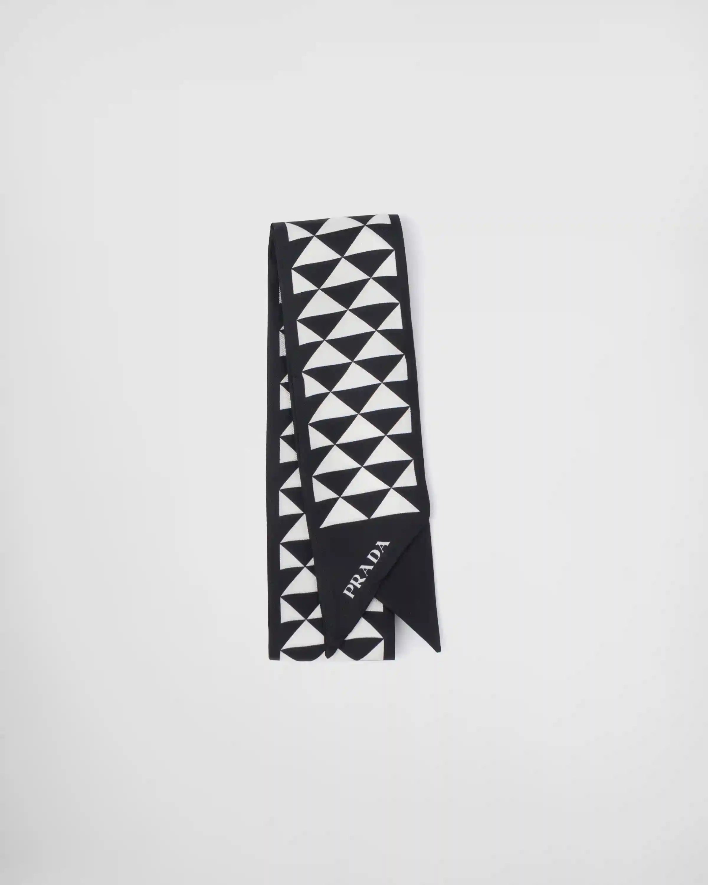 Printed silk tie