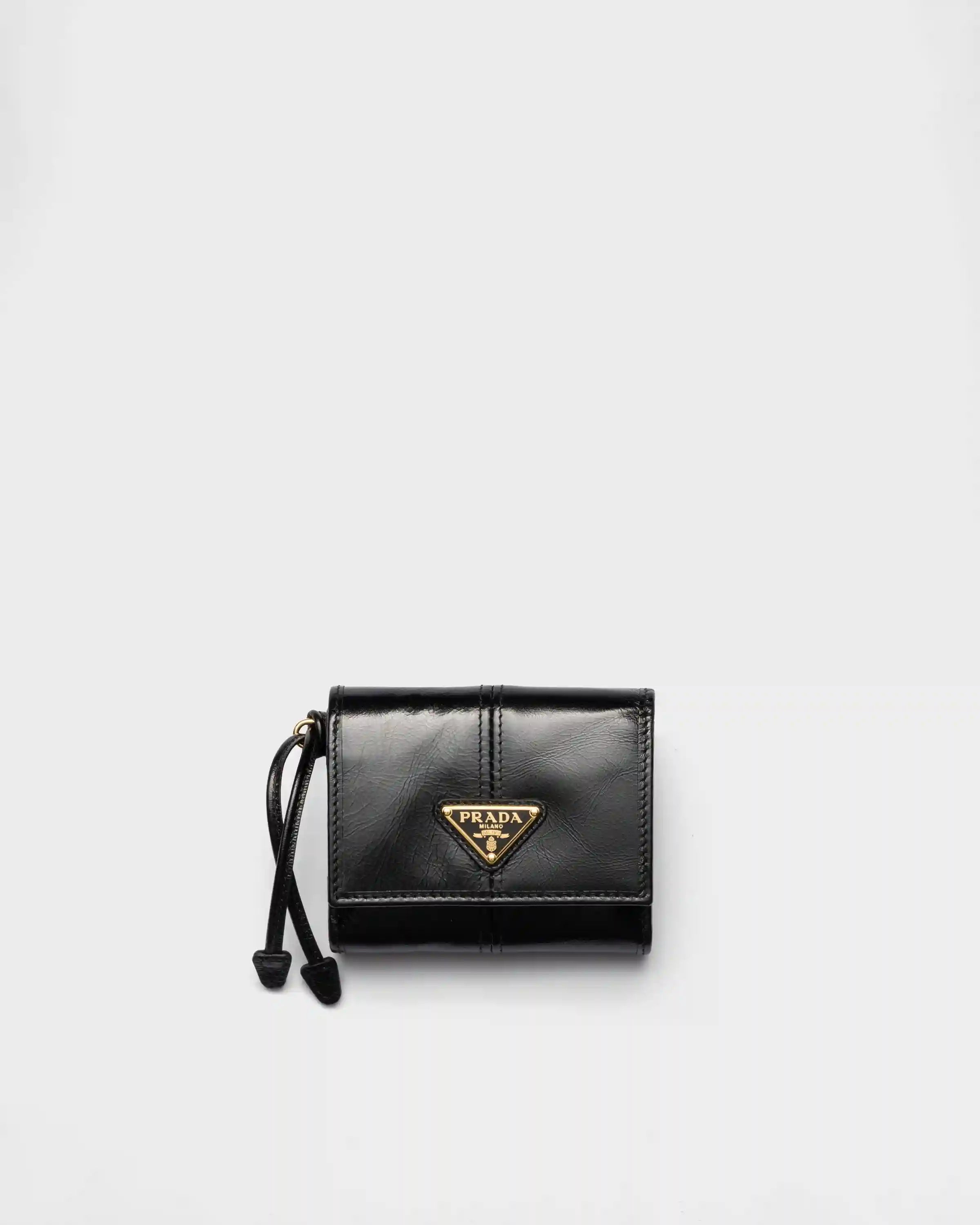 Small leather wallet