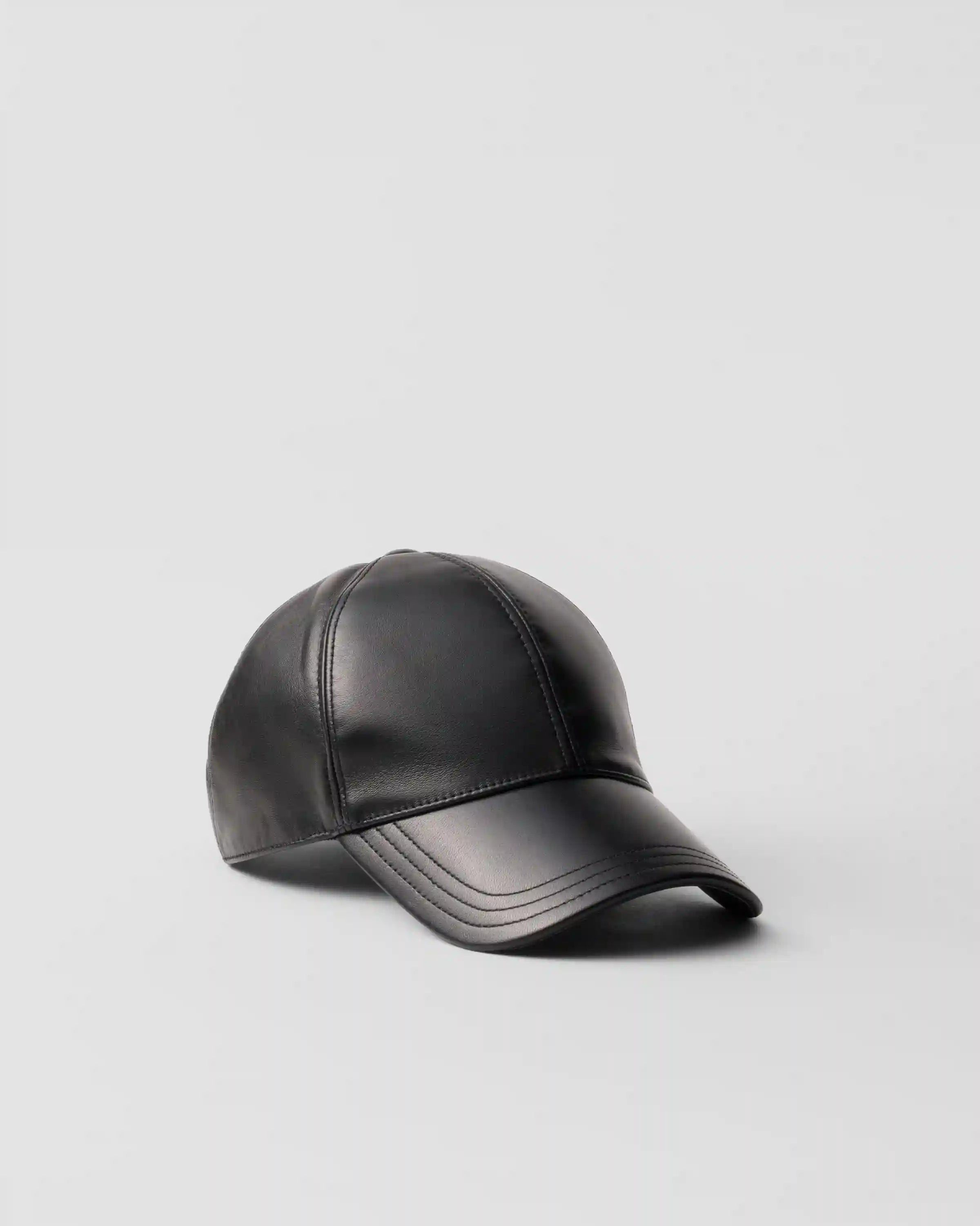Nappa leather baseball cap