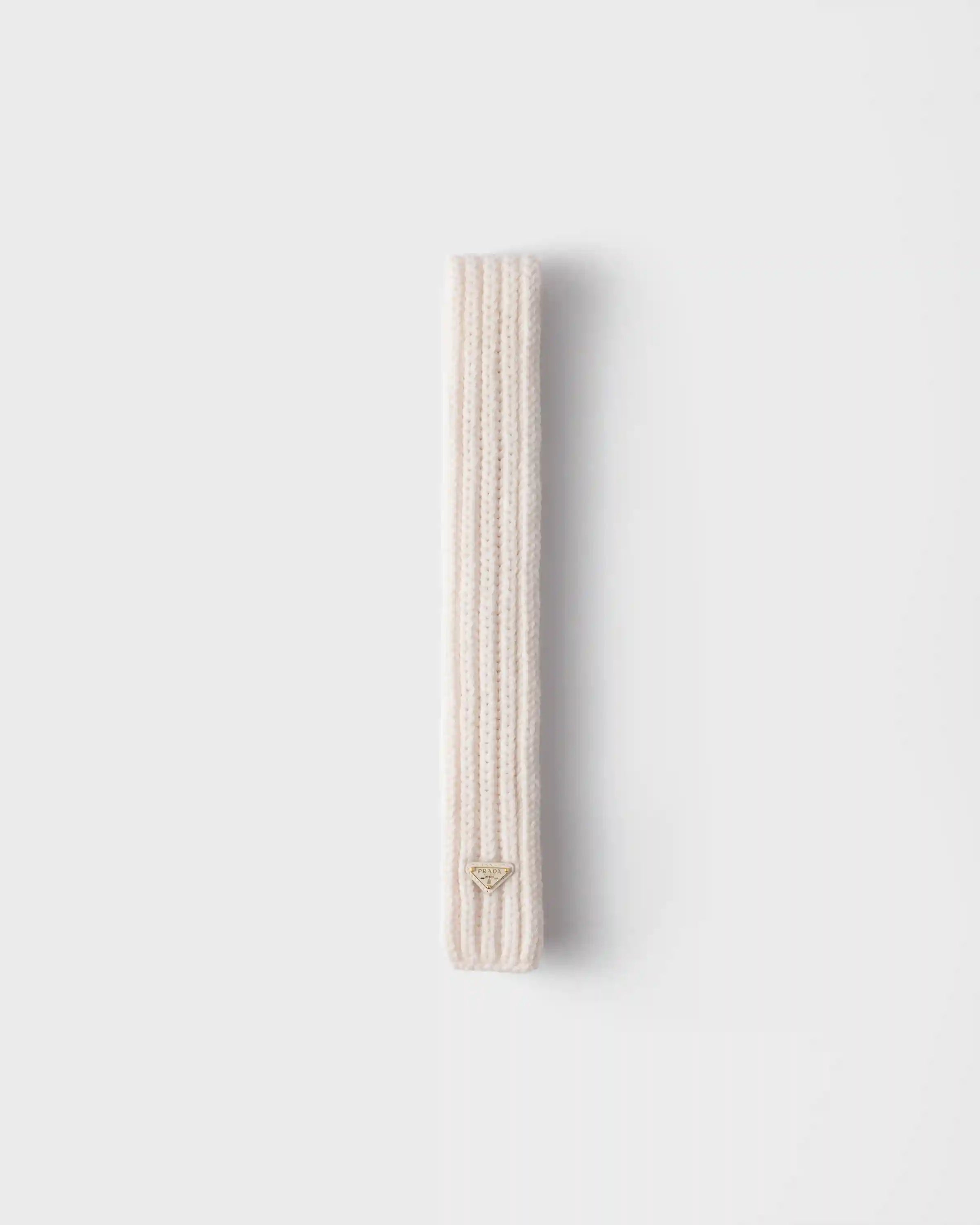 Wool scarf