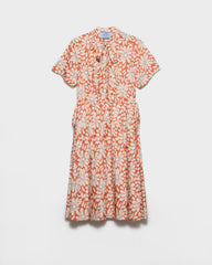 Printed pleated pongÃ© dress